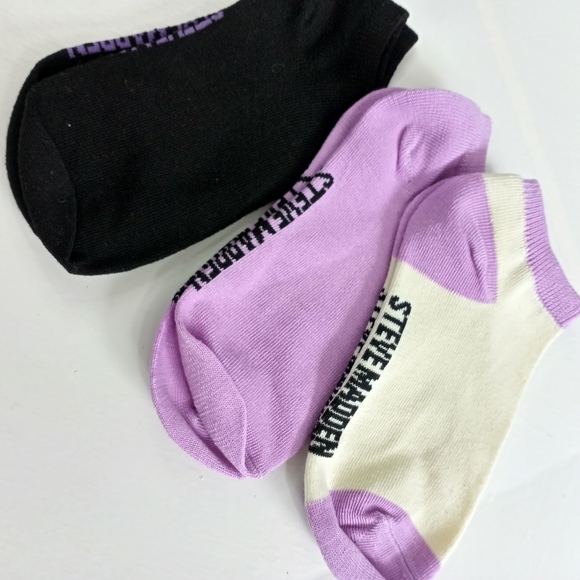 Steve Madden No-Show Heart Socks Purple/Pink OS - Picture 3 of 4
